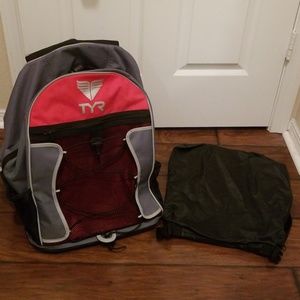 TYR triathlon bag
